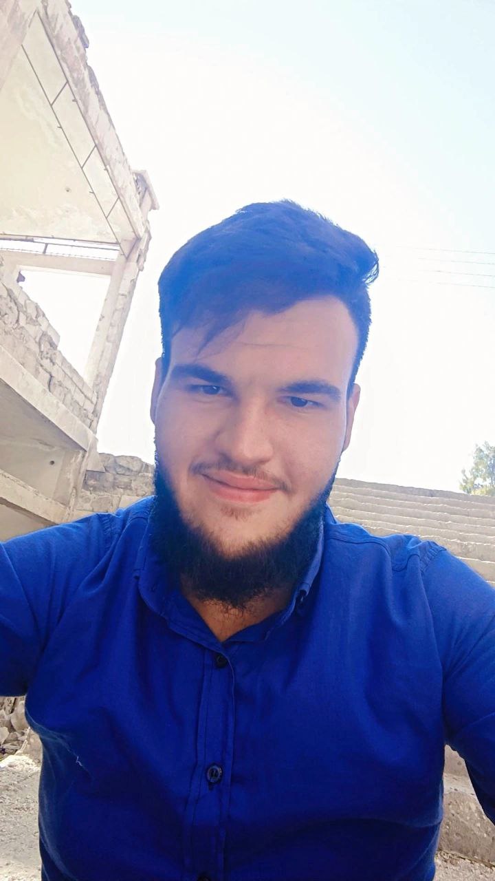 Ezzo_J3fzB